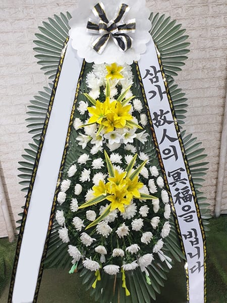 어머니회 학부모 일동 명의의 화환